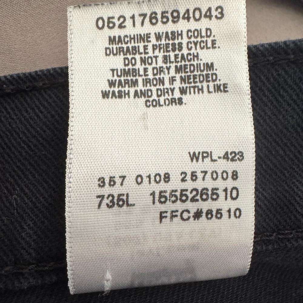 Levi’s 550 Women’s Black relaxed bootcut Jeans Size 12 misses black - Picture 9 of 10